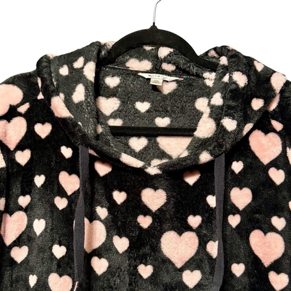 WILDFOX Oversized Plush Heart Print Long Sleeve Hooded Lounger - Picture 4 of 10